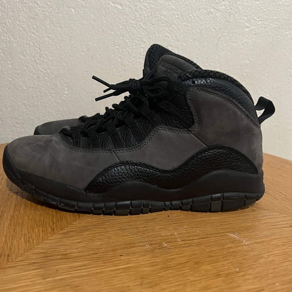 Shadow 10’s